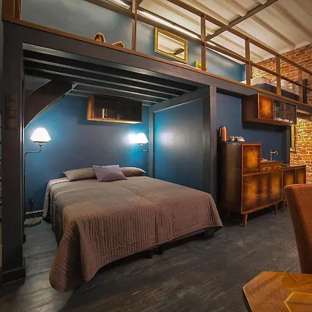 Moho L Hostel Vratislav